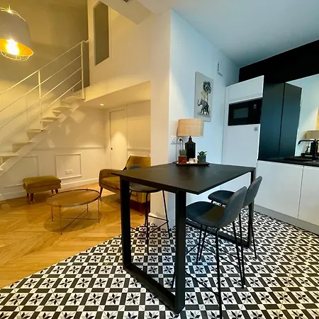 Apartmán De Charme Du General Leclerc - Place D'erlon - Hypercentre - Gare - Remeš