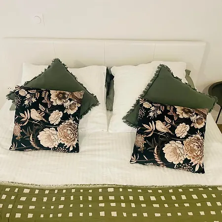 De Charme Du General Leclerc - Place D'erlon - Hypercentre - Gare - Апартаменты *