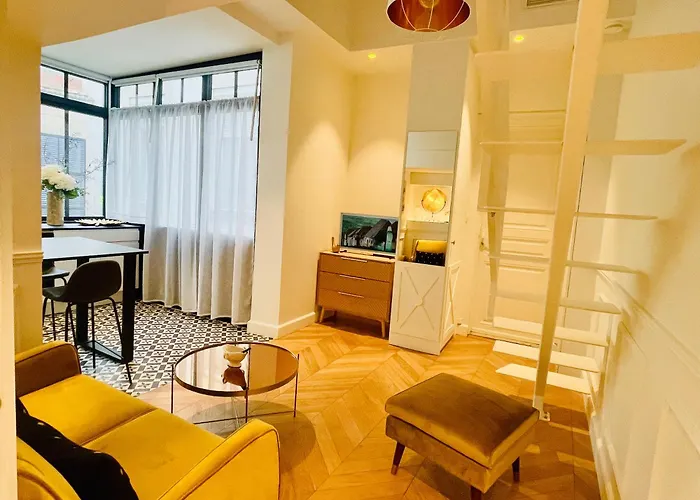 De Charme Du General Leclerc - Place D'erlon - Hypercentre - Gare - Reims